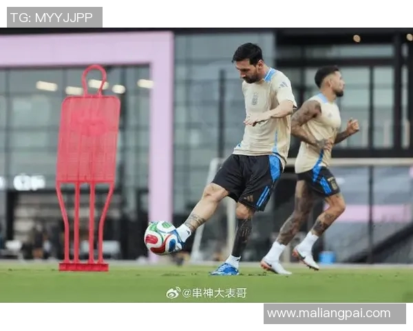 梅西的日常：从清晨训练到夜晚休息，一位足球巨星的完美一天